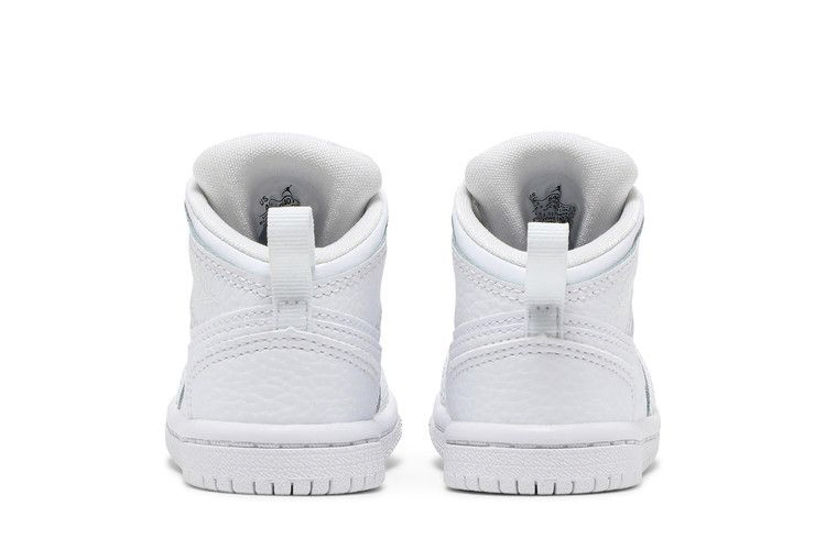 Кроссовки Air Jordan 1 Mid TD 'Triple White' 2022