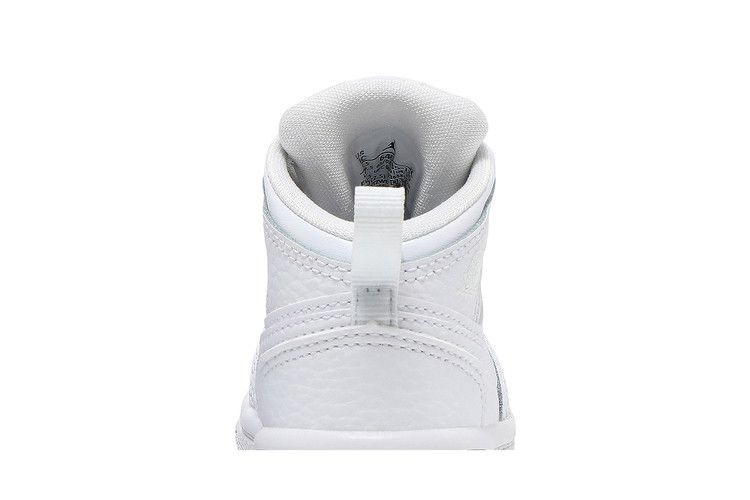 Кроссовки Air Jordan 1 Mid TD 'Triple White' 2022
