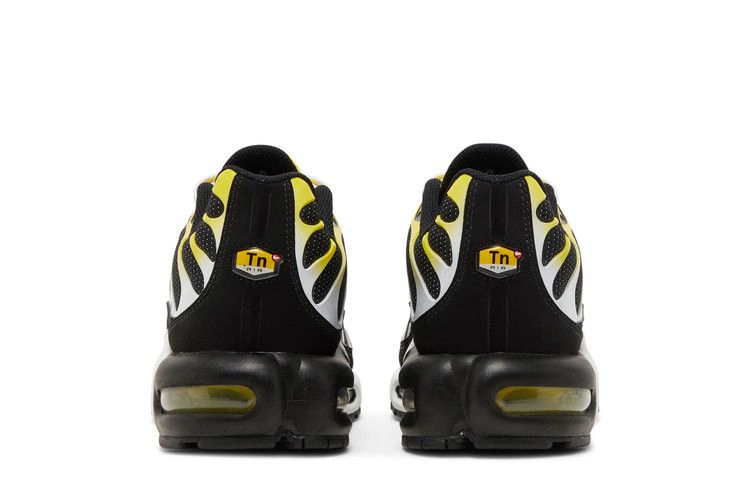 Кроссовки Nike Air Max Plus 'Black Tour Yellow'