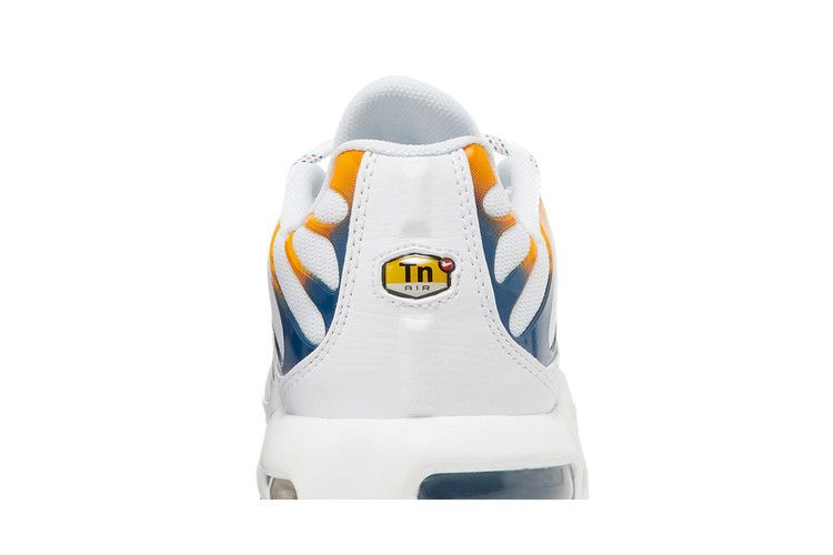 Кроссовки Nike Air Max Plus GS 'White Kumquat Marina'