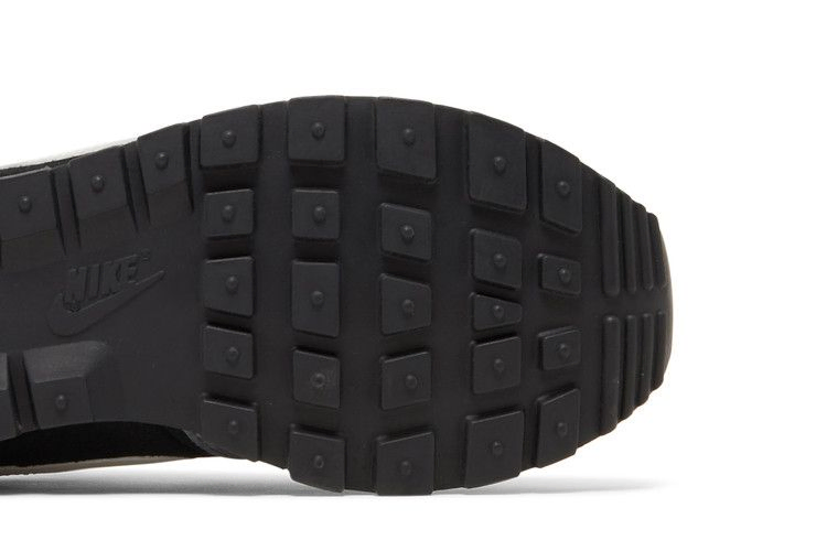 Кроссовки Nike Air Pegasus 83 'Black Cool Grey'