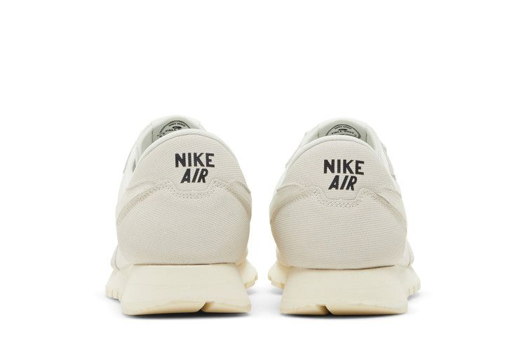 Кроссовки Nike Air Pegasus 83 Premium 'Vintage Sail'