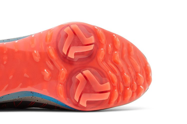 Кроссовки Nike Air Zoom Infinity Tour 2 Shield Wide 'Anthracite Bright Crimson'