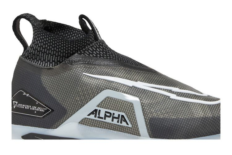 Кроссовки Nike Alpha Menace Elite 3 'Black Iron Grey'