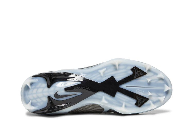 Кроссовки Nike Alpha Menace Elite 3 'Black Iron Grey'