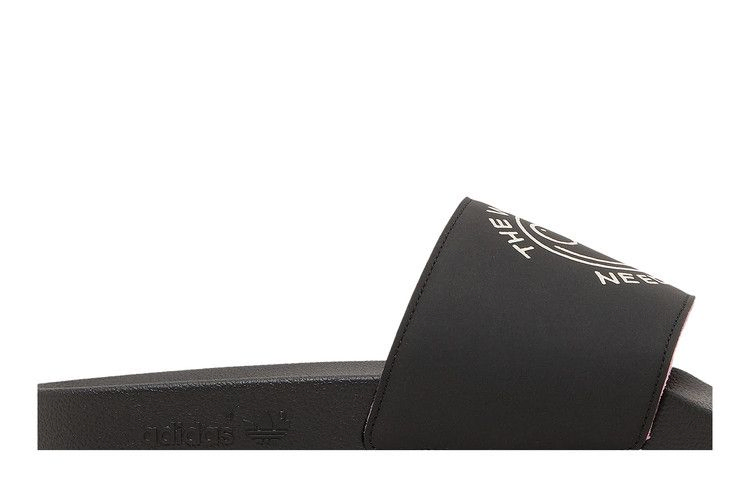 Кроссовки adidas Andre Saraiva x Adilette Slide 'The World Needs Love'