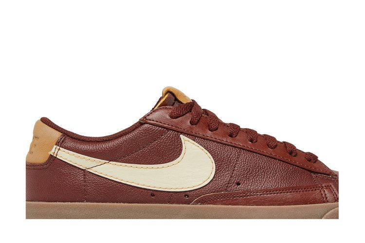 Кроссовки Nike Blazer Low '77 EMB 'Inspected By Swoosh'