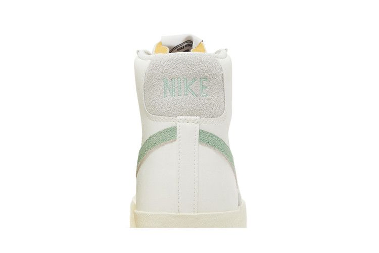 Кроссовки Nike Blazer Mid '77 Premium 'Certified Fresh - Sail Enamel Green'