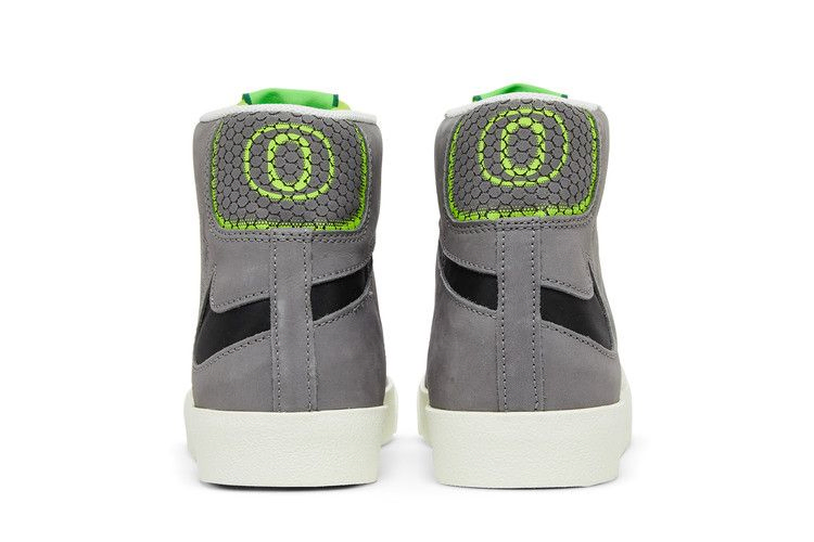 Кроссовки Nike Blazer Mid ’77 'University of Oregon Football' PE
