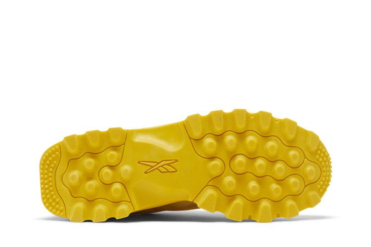 Кроссовки Reebok Cardi B x Classic Leather V2 Big Kid 'Weathered Yellow'