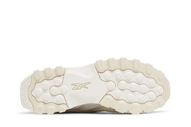 Кроссовки Reebok Cardi B x Wmns Classic Leather V2 'Chalk Alabaster'