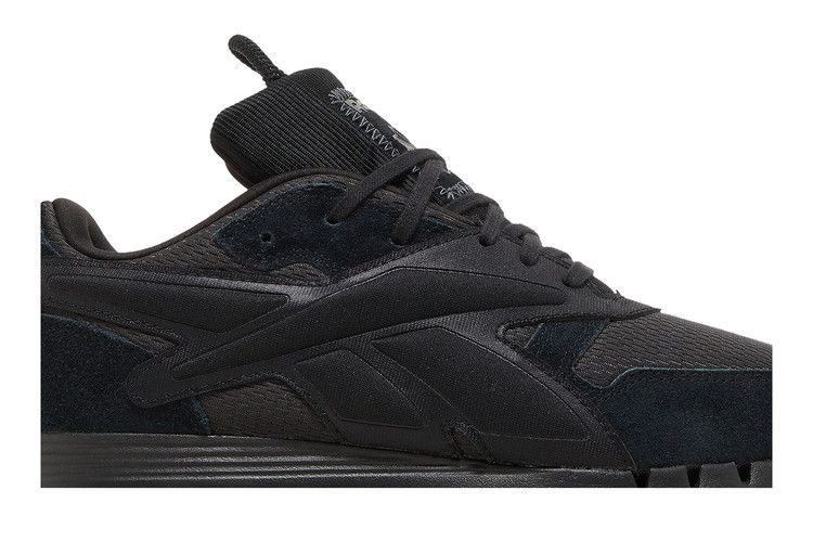 Кроссовки Reebok Cardi B x Wmns Classic Leather V2 'Core Black'