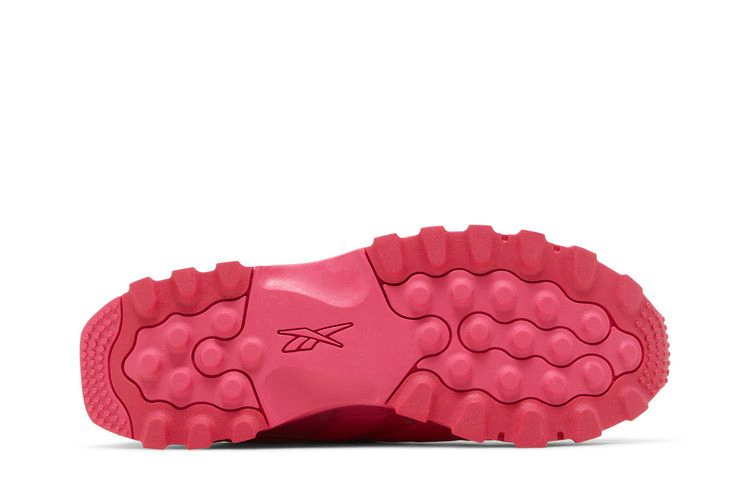 Кроссовки Reebok Cardi B x Wmns Classic Leather V2 'Pink Fusion'