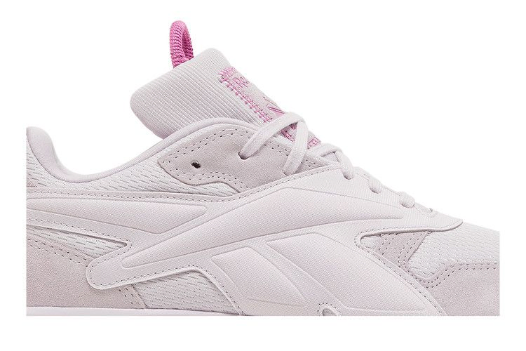 Кроссовки Reebok Cardi B x Wmns Classic Leather V2 'Quartz Glow Ultraberry'