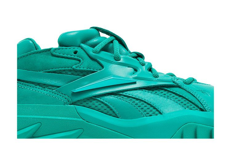 Кроссовки Reebok Cardi B x Wmns Club C V2 'Emerald'