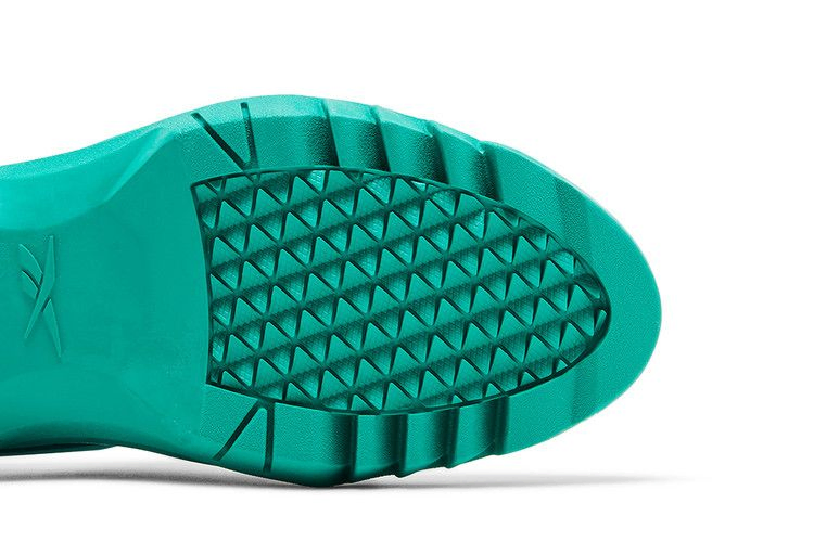 Кроссовки Reebok Cardi B x Wmns Club C V2 'Emerald'