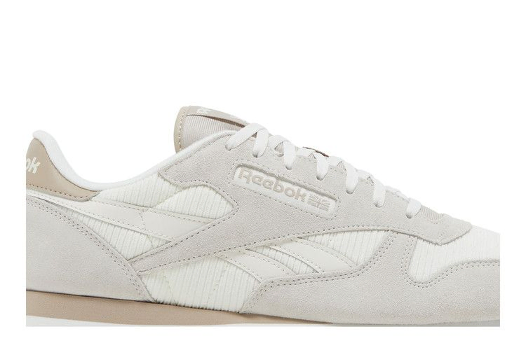Кроссовки Reebok Classic Leather 'Chalk Modern Beige'