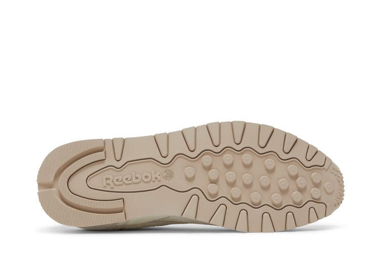 Кроссовки Reebok Classic Leather 'Chalk Modern Beige'