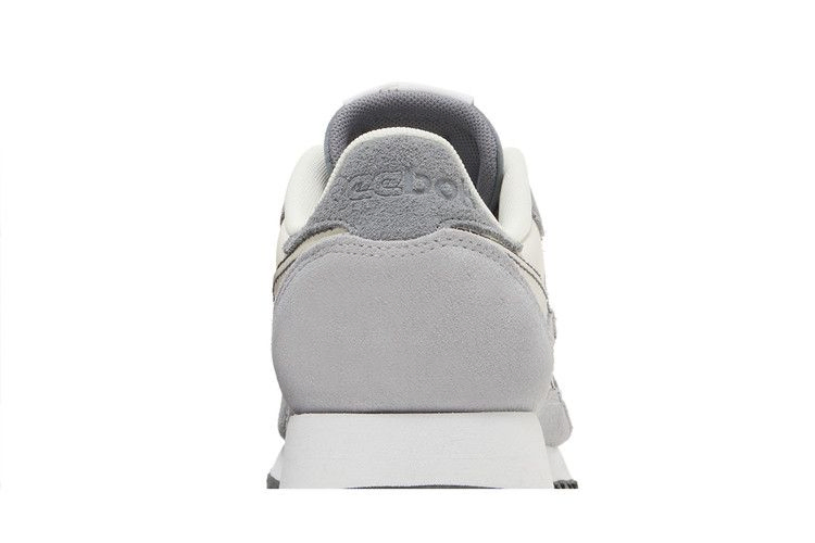 Кроссовки Reebok Classic Leather 'Grey Chalk'