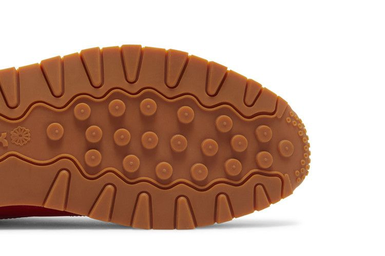 Кроссовки Reebok Classic Leather 'Vector Red Gum'