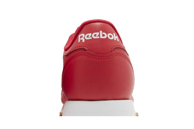 Кроссовки Reebok Classic Leather 'Vector Red Gum'