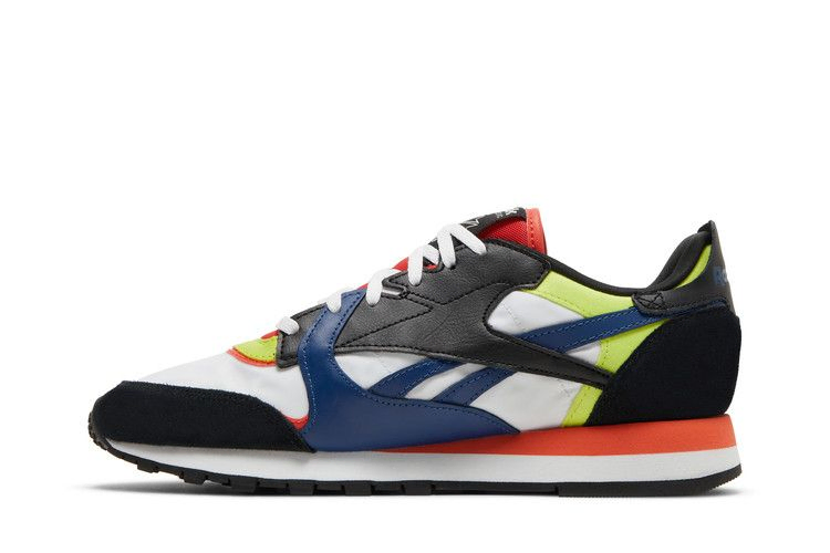 Кроссовки Reebok Classic Leather 'White Black Dynamic Red'