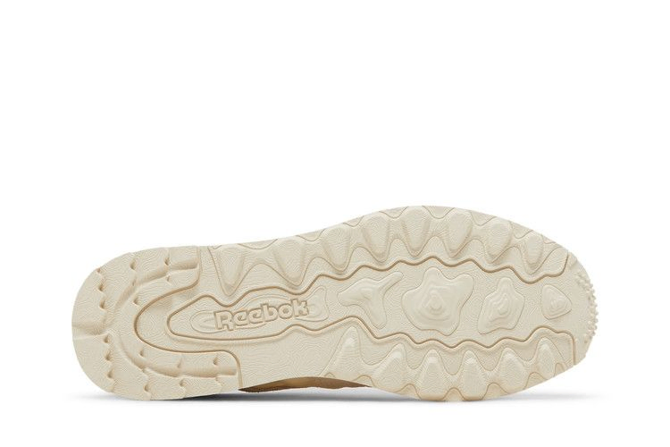 Кроссовки Reebok Classic Leather 'Classic White Stucco'