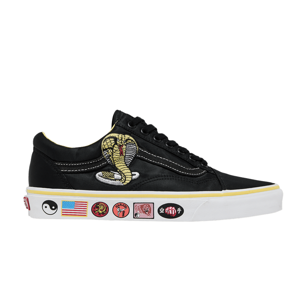 cobra-kai-x-old-skool-black-yellow-vn0a3wkt05n