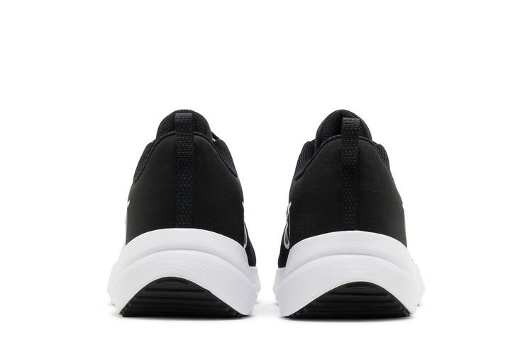 Кроссовки Nike Downshifter 12 'Black White'
