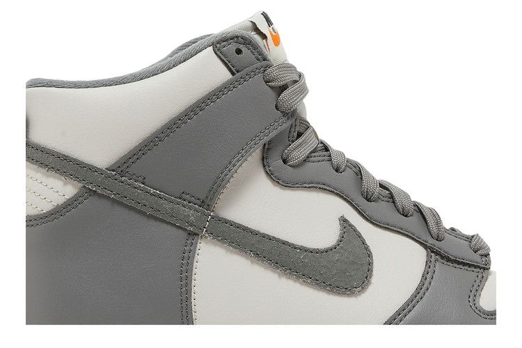 Кроссовки Nike Dunk High SE GS 'Light Bone Tumbled Grey'