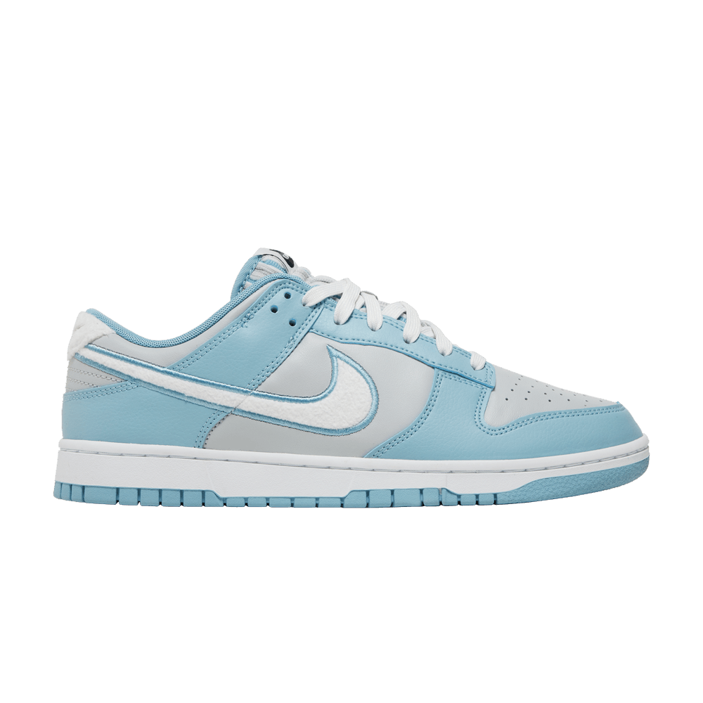 dunk-low-fleece-swoosh-light-blue-fb1871-011