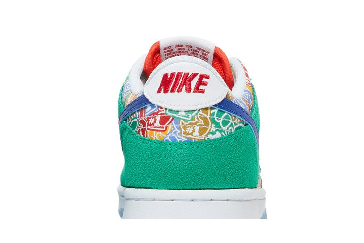 Кроссовки Nike Dunk Low GS 'Foam Finger'