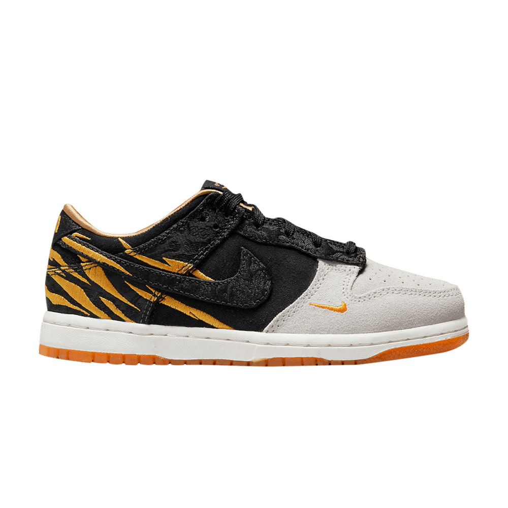 dunk-low-ps-year-of-the-tiger-dq5352-001