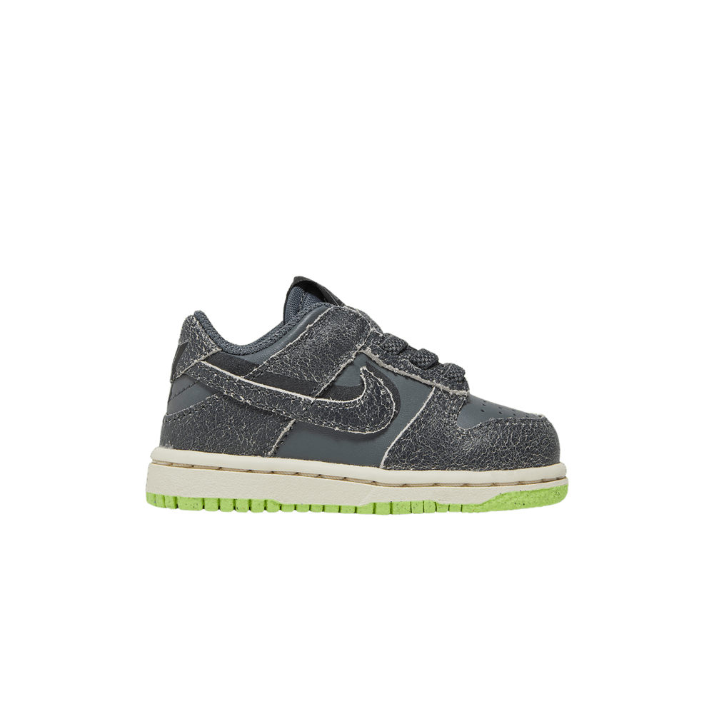 dunk-low-se-td-iron-grey-scream-green-dq6217-001