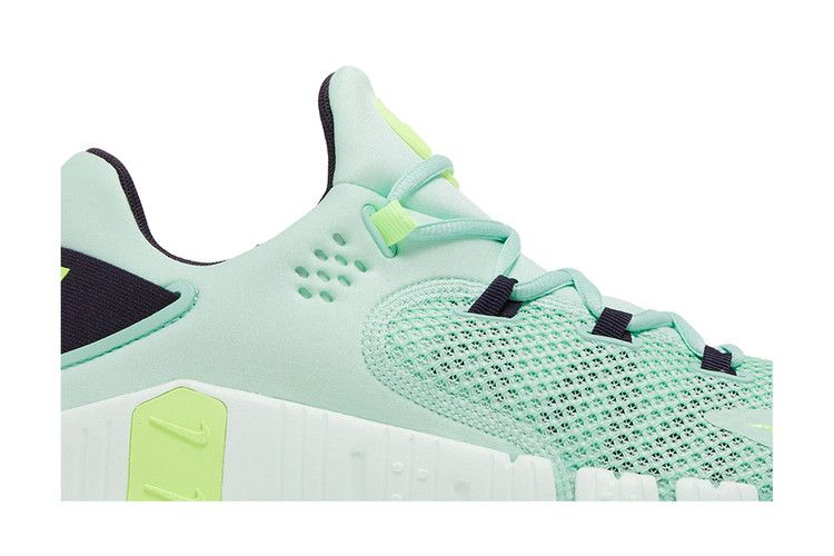 Nike free metcon green on sale