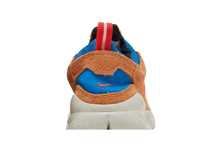 Кроссовки Nike Free Run Trail 'Dark Russet Blue Nebula'