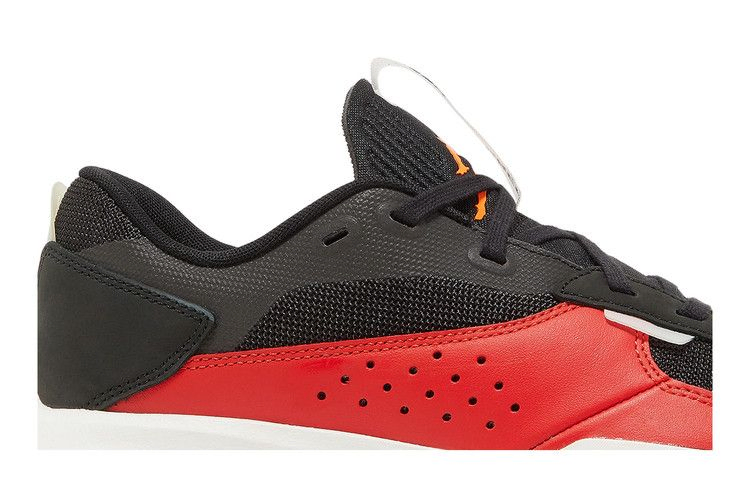 Кроссовки Air Jordan Air 200E 'Black Chile Red'