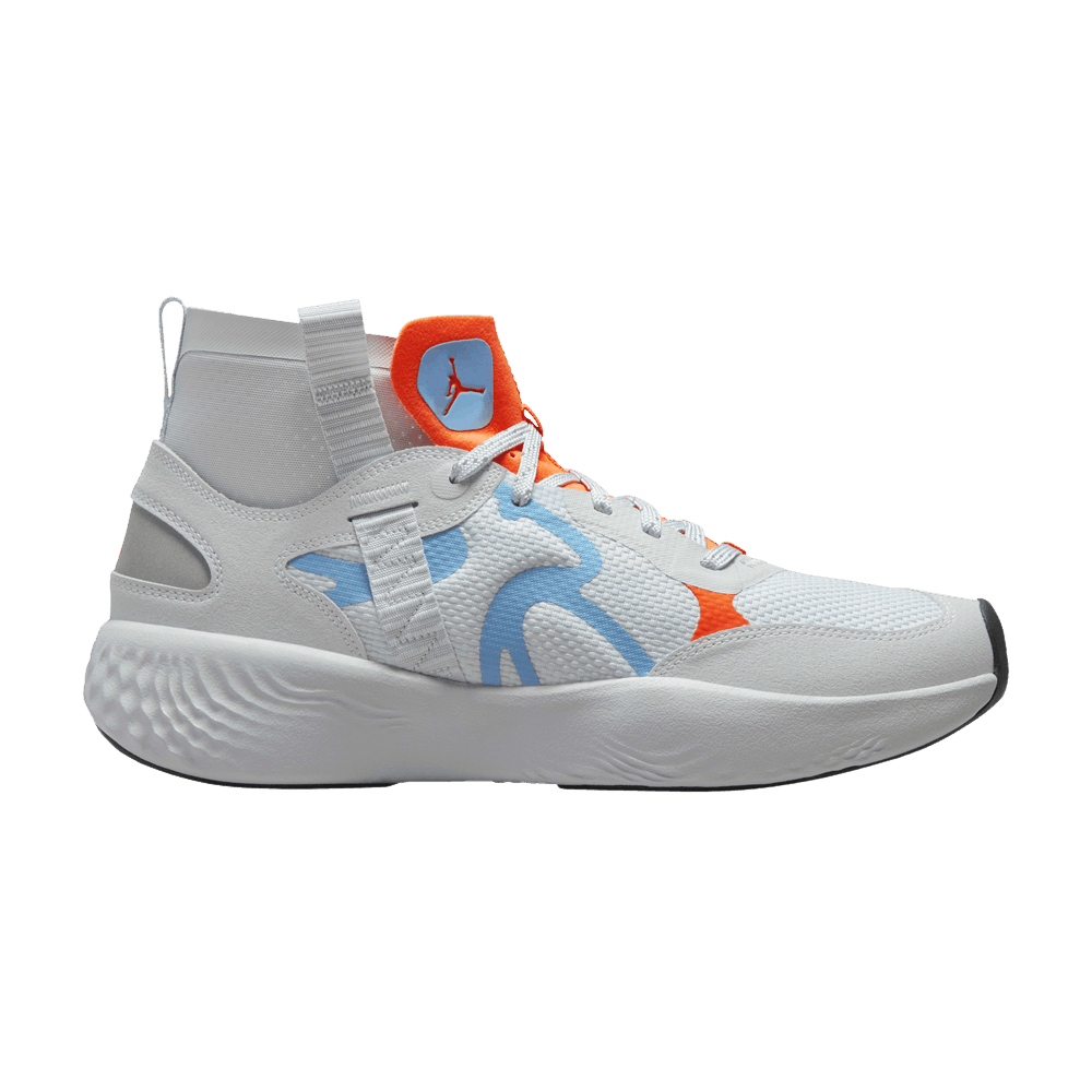 jordan-delta-3-mid-pure-platinum-chambray-total-orange-dr7614-004