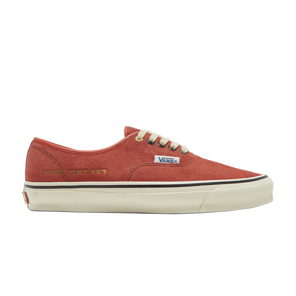 julian-klincewicz-x-vault-og-authentic-sp-lx-pale-fire-sky-cherry-tomato-vn0a5dygar41