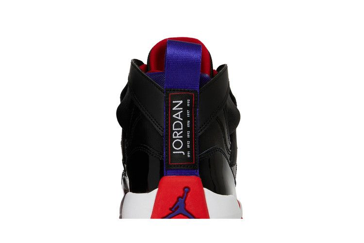 Кроссовки Air Jordan Jumpman Two Trey 'Bred'