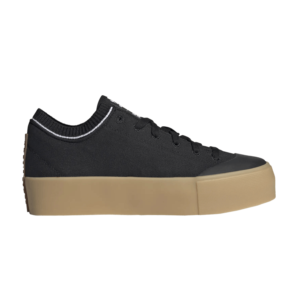 karlie-kloss-x-wmns-trainer-xx92-black-white-gum-fy8207