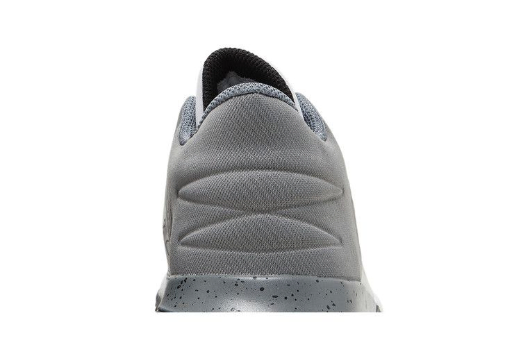 Кроссовки Nike Kyrie Flytrap 5 GS 'White Smoke Grey Chrome'