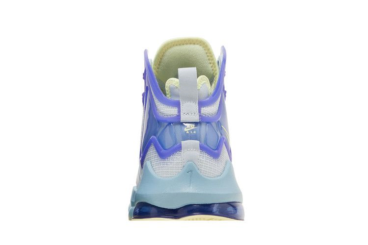 Кроссовки Nike LeBron 19 GS 'Easter'