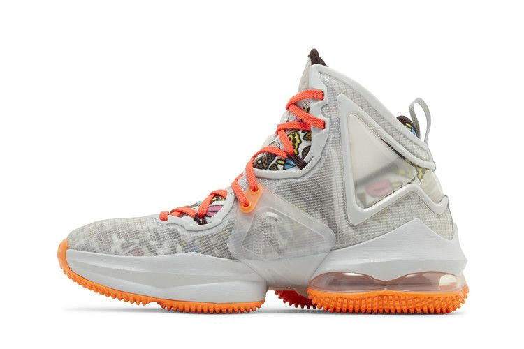 Кроссовки Nike LeBron 19 GS 'Fast Food'