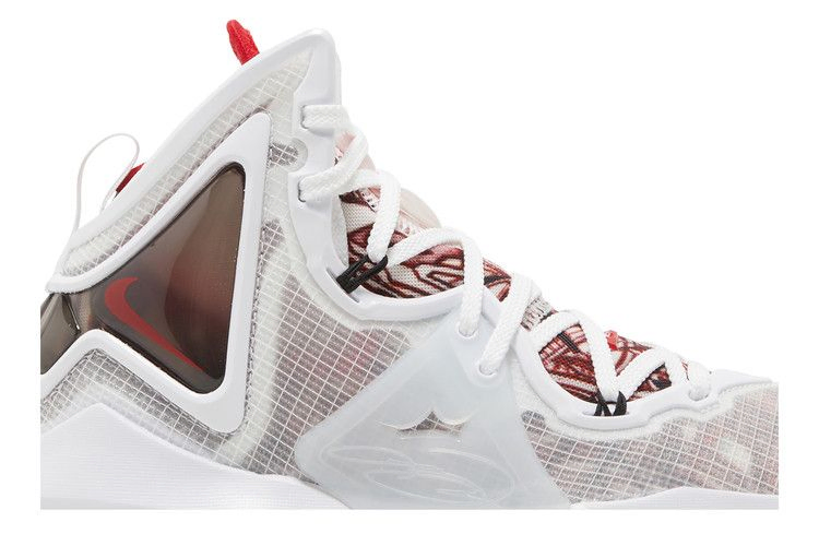 Кроссовки Nike LeBron 19 GS 'Sketch'