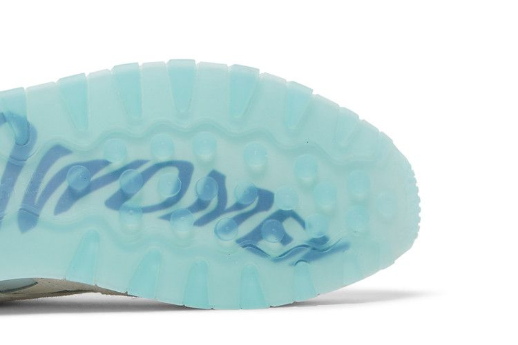 Кроссовки Reebok MadWoman x Classic Leather 'Chalk Thirsty Blue'