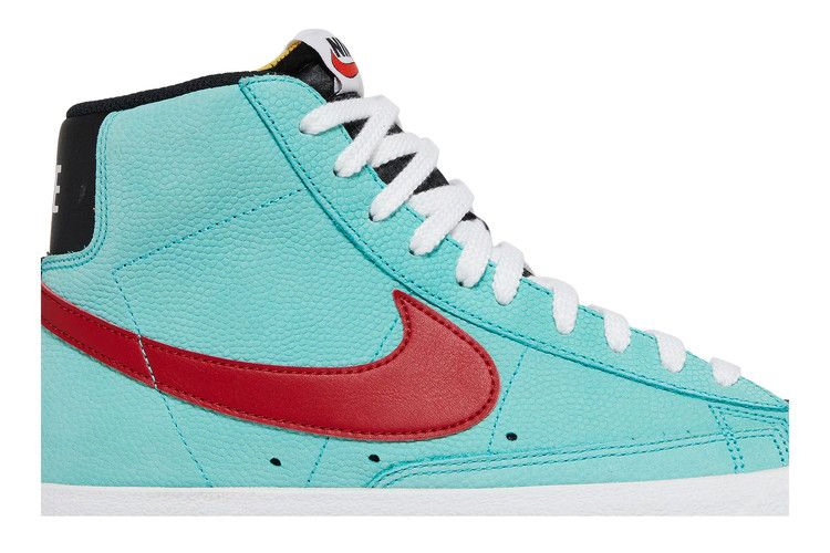 Кроссовки Nike NBA x Blazer Mid '77 EMB 'WNBA'