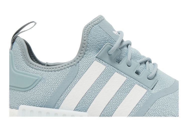 Кроссовки adidas NMD_R1 'Magic Grey'