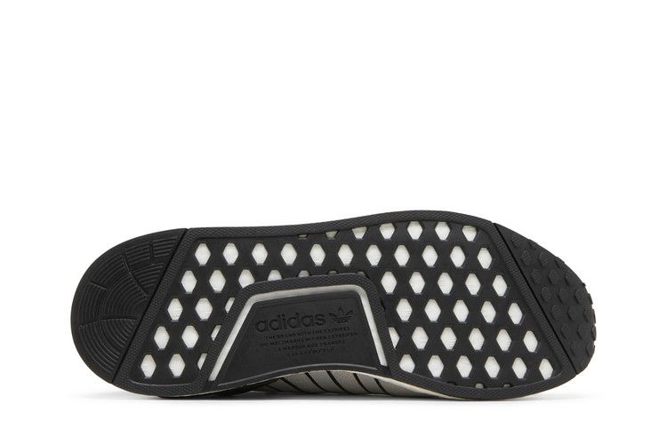 Кроссовки adidas NMD_R1 V2 'Grey Black'