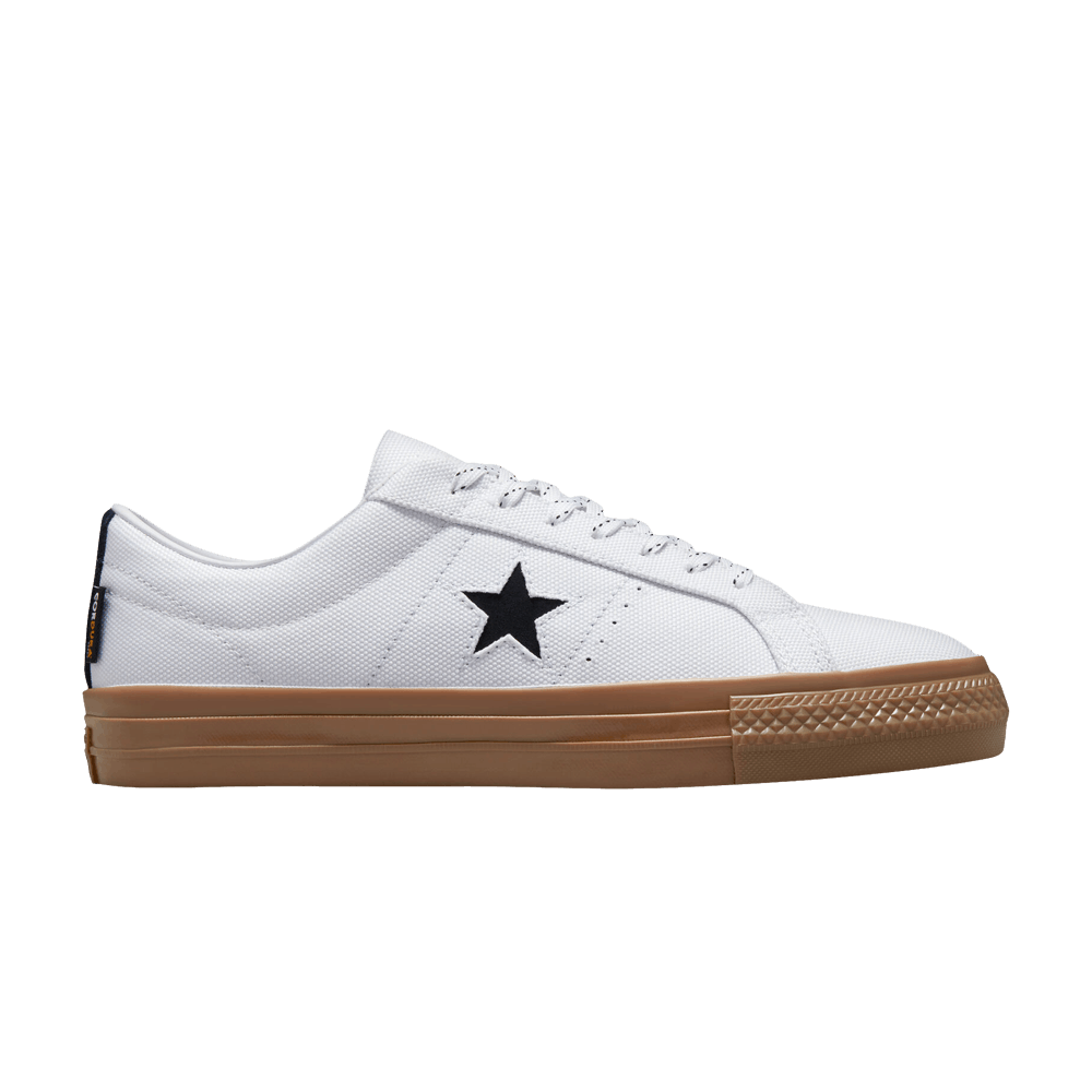 one-star-pro-low-white-dark-gum-a03216c